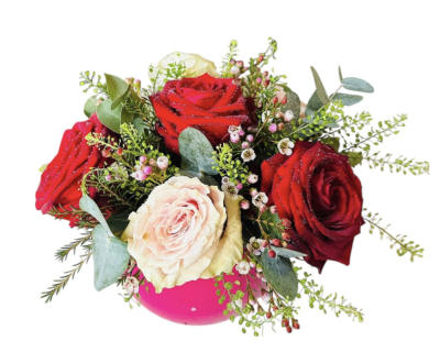 Princess - Celebrate love with the exquisite "Princess" arrangement, crafted to perfection for Valentine’s Day. This charming design features vibrant red roses paired with soft pink blooms, nestled among lush greenery and delicate fillers for an enchanting display. Presented in a stylish ceramic vase (15 x 13 cm), it’s available in three delightful colors—fuchsia, lilac, and lime green.
